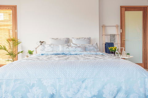 Vintage Cuddle Guest House - Accommodation Bookings 11