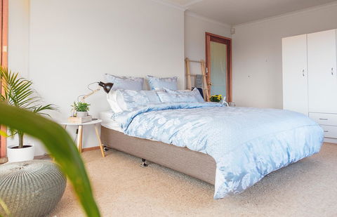 Vintage Cuddle Guest House - Accommodation Bookings 9