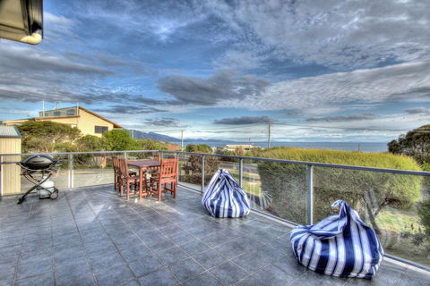Blue Waves - Accommodation Bookings 0