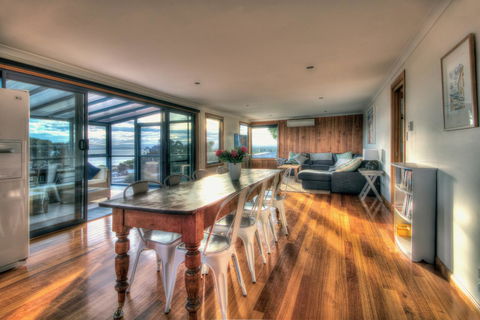 Blue Waves - Accommodation Bookings 9