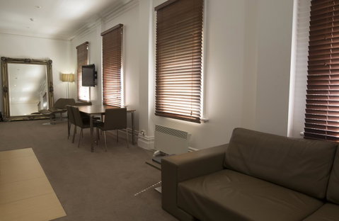 Ikon Hotel - Accommodation Bookings 13