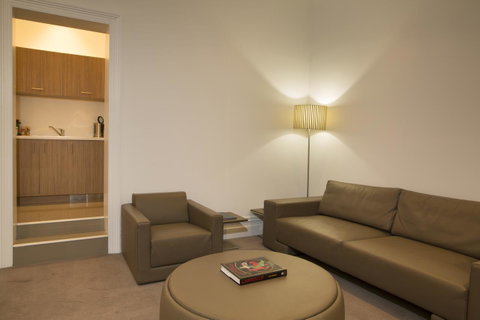 Ikon Hotel - Accommodation Bookings 7