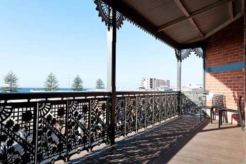 Ikon Hotel - Accommodation Bookings 26