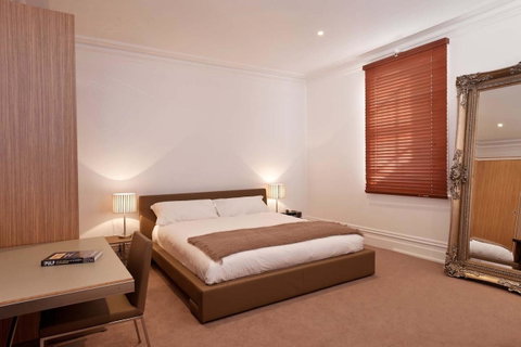 Ikon Hotel - Accommodation Bookings 28