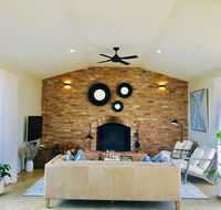 EMBRACING EVANDALE - Hosted by L'Abode Accommodation