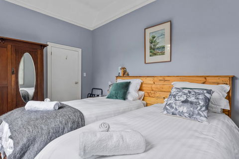 Gatehouse On Stoke - Accommodation Bookings 25