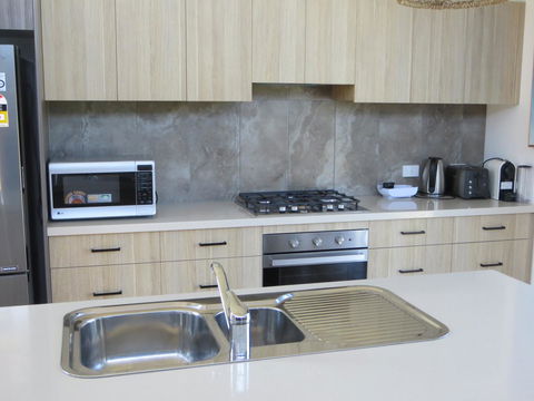 The Town House At The Ice Creamery - Accommodation Bookings 8