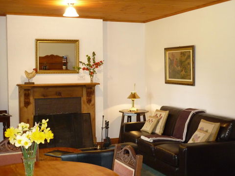 Wagners Cottages - Accommodation Bookings 7