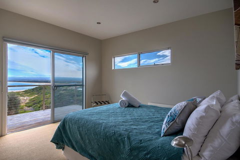 Halcyon ~ Immerse Yourself In The Sky And Sea - Accommodation Bookings 22