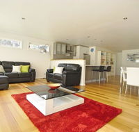 Seaview Apartment