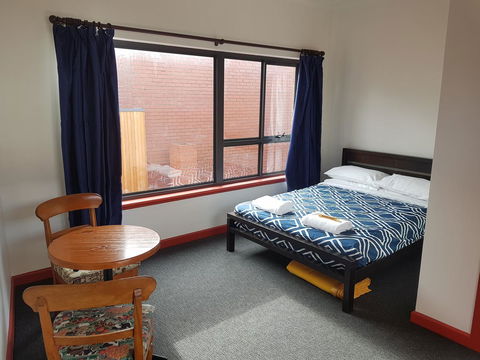 Little Nee's - Accommodation Bookings 9