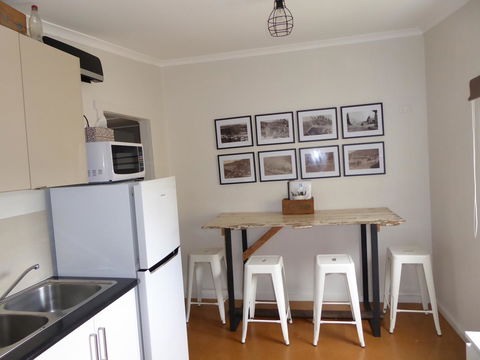 Riders Hut - Derby - Accommodation Bookings 6