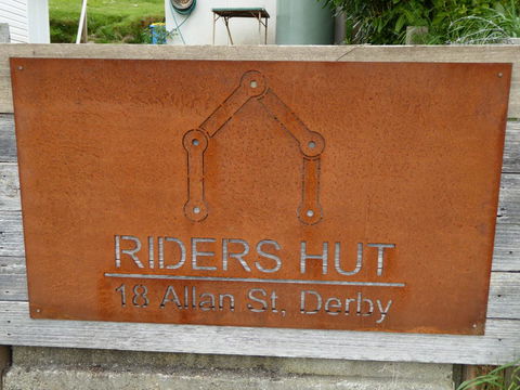 Riders Hut - Derby - Accommodation Bookings 20