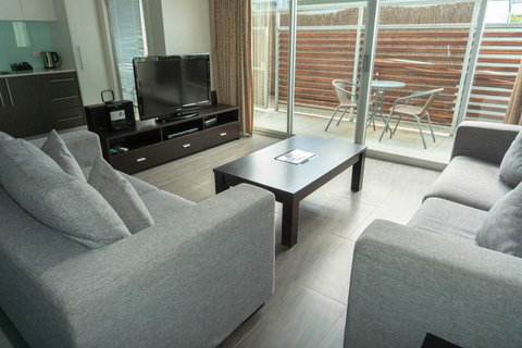 The Apollo - Accommodation Bookings 16