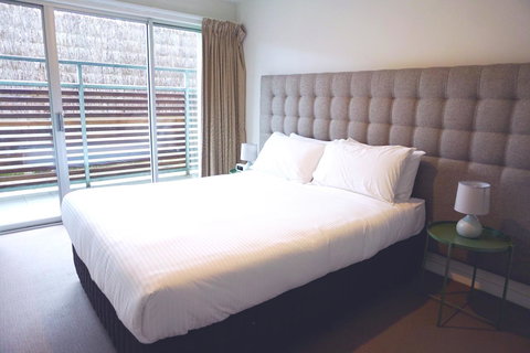 The Apollo - Accommodation Bookings 23