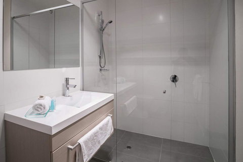 The Apollo - Accommodation Bookings 4