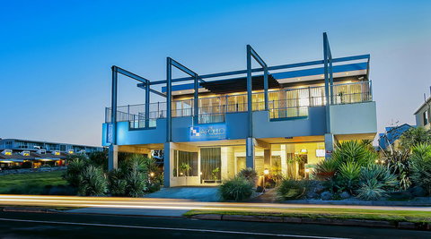 The Apollo - Accommodation Bookings 28