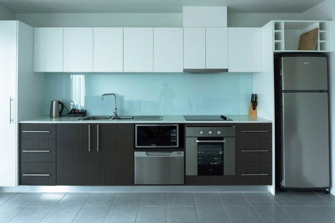 The Apollo - Accommodation Bookings 12