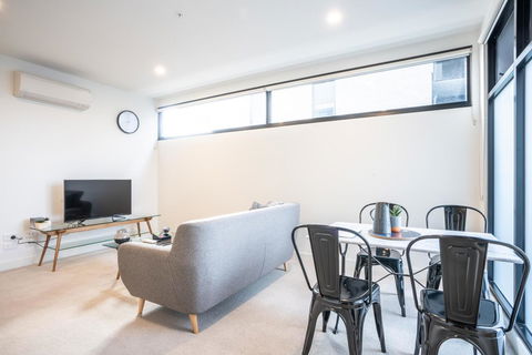 Poplar Apartments - Accommodation Bookings 15