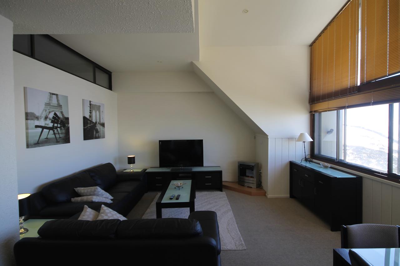  Accommodation Bookings