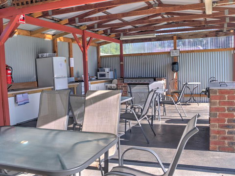 High Country Holiday Park - Accommodation Bookings 30