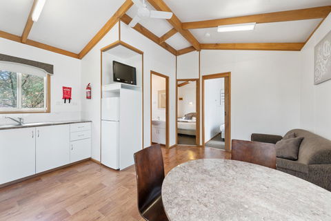 High Country Holiday Park - Accommodation Bookings 23