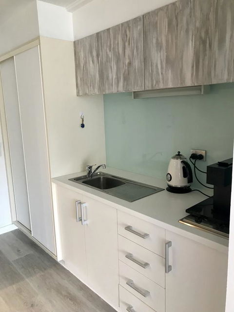 Lorne World - Accommodation Bookings 2