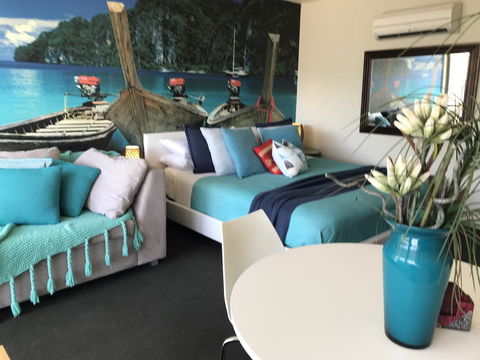 Lorne World - Accommodation Bookings 30