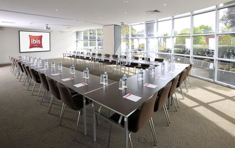Ibis Melbourne - Glen Waverley - Accommodation Bookings 27