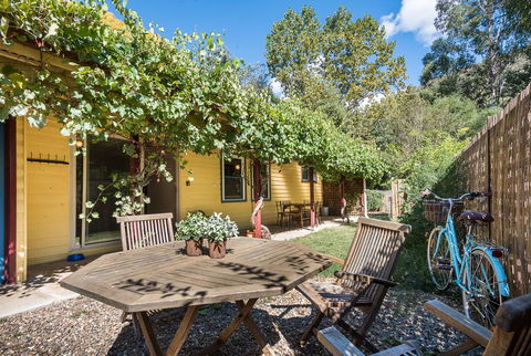Avalon House - Accommodation Bookings 6