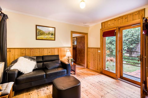 Avalon House - Accommodation Bookings 8