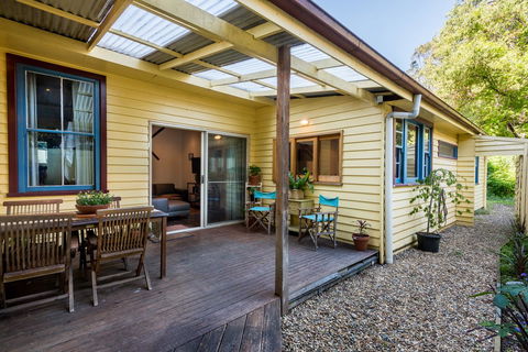 Avalon House - Accommodation Bookings 9