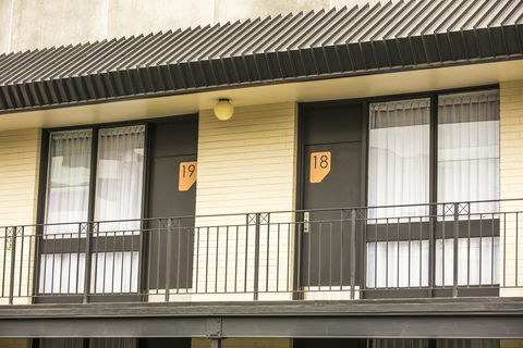 Nightcap At Matthew Flinders Hotel - Accommodation Bookings 26