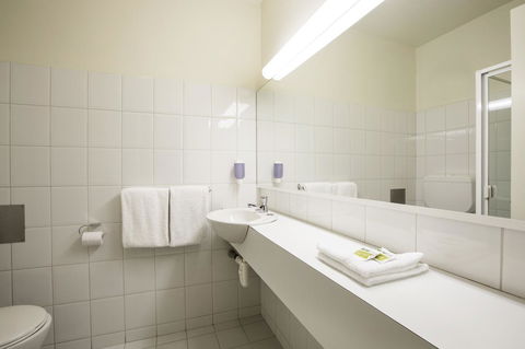 Nightcap At Matthew Flinders Hotel - Accommodation Bookings 2