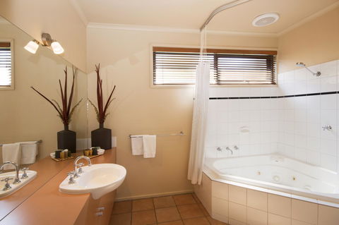 Lorne Surf Apartments - Accommodation Bookings 32