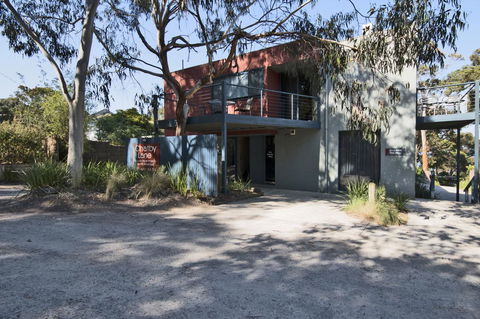 Lorne Surf Apartments - Accommodation Bookings 8
