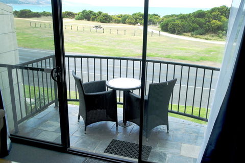Apollo Bay Waterfront Motor Inn - Accommodation Bookings 28