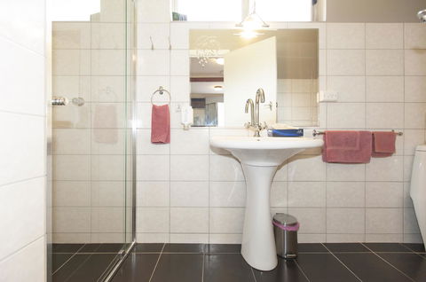 The Grampians Motel - Accommodation Bookings 38
