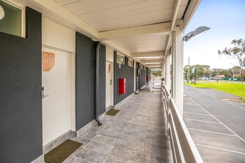 Nightcap At Keysborough Hotel - Accommodation Bookings 22