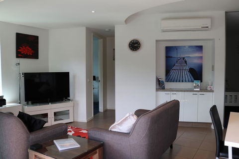 130 At The Waves - Accommodation Bookings 5