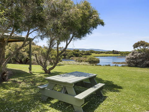 Apollo Bay Cottages - Accommodation Bookings 6