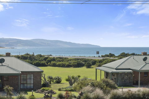 Apollo Bay Cottages - Accommodation Bookings 1