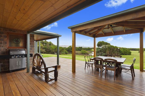 Apollo Bay Cottages - Accommodation Bookings 4