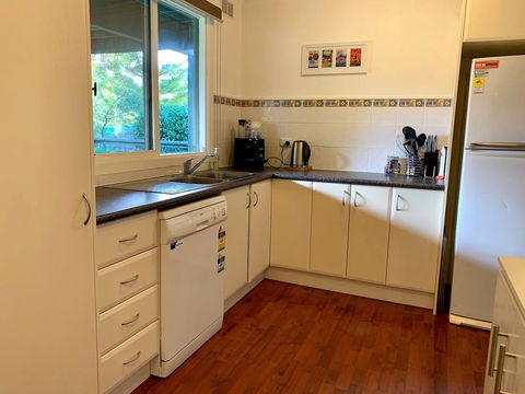 Island Family Holiday Retreat - Accommodation Bookings 6