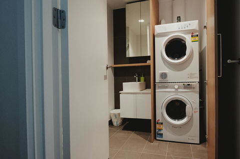 Mono Apartments On La Trobe Street - Accommodation Bookings 5