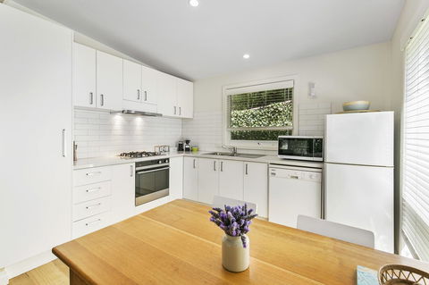 Bilinga Cottages - Accommodation Bookings 6