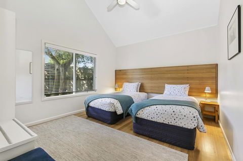 Bilinga Cottages - Accommodation Bookings 11