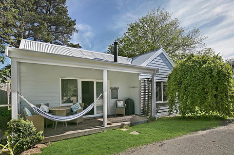 Bilinga Cottages - Accommodation Bookings 8