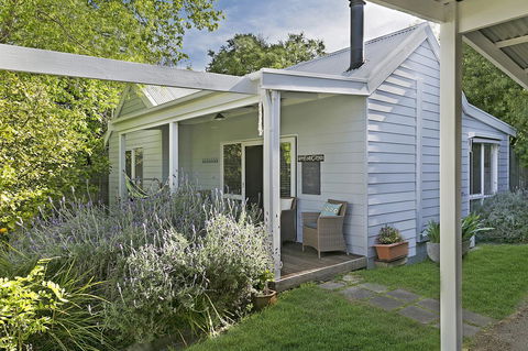 Bilinga Cottages - Accommodation Bookings 1