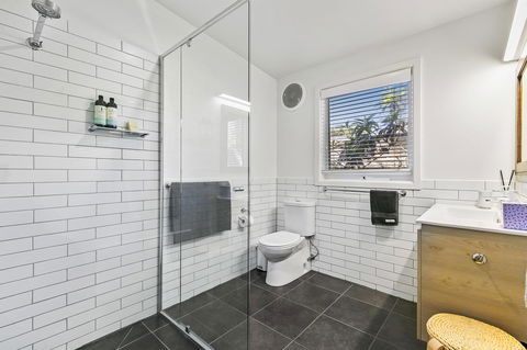 Bilinga Cottages - Accommodation Bookings 13